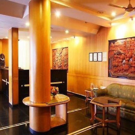 Hotel Bombay Tiffanys Mysore Ngoại thất bức ảnh
