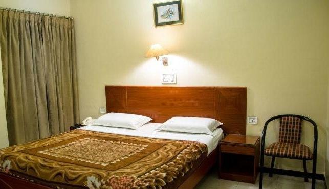 Hotel Bombay Tiffanys Mysore Ngoại thất bức ảnh