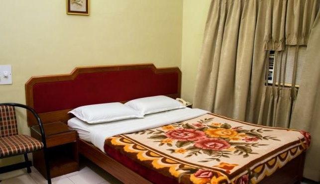 Hotel Bombay Tiffanys Mysore Ngoại thất bức ảnh