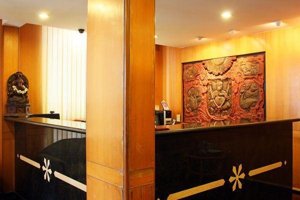 Hotel Bombay Tiffanys Mysore Ngoại thất bức ảnh